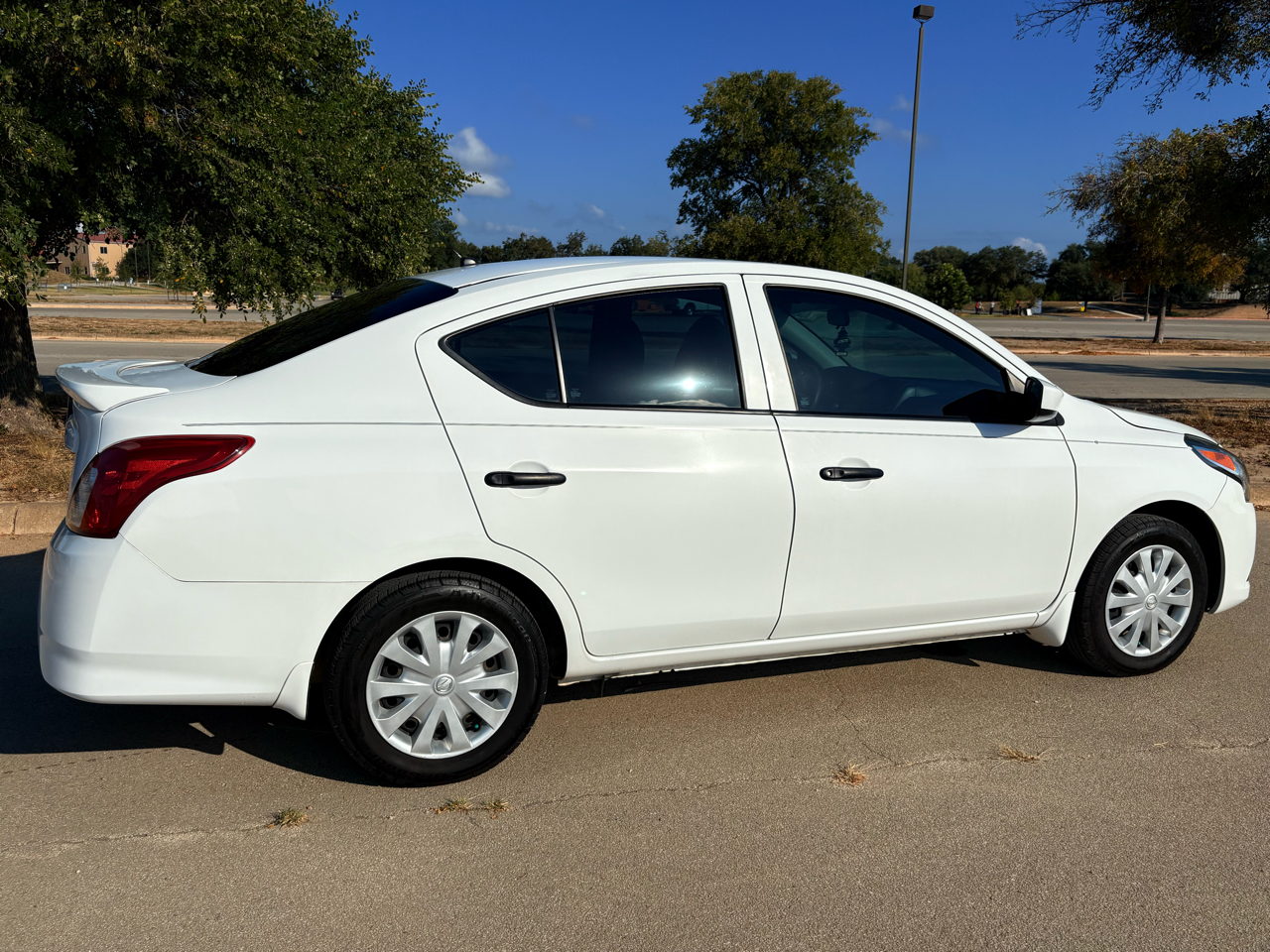 Nissan Versa 1.6 S Plus 2019