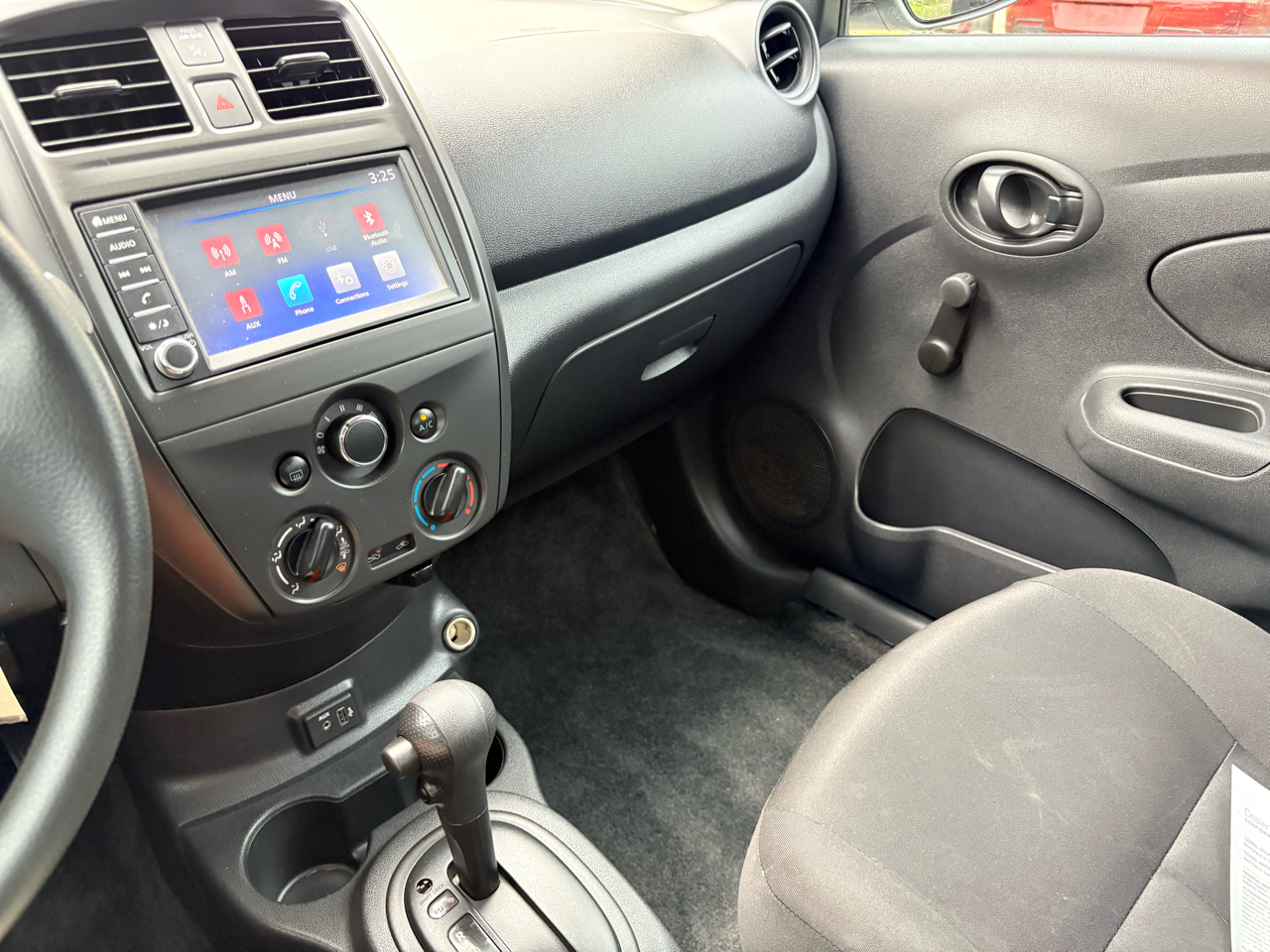 Nissan Versa 1.6 S Plus 2019