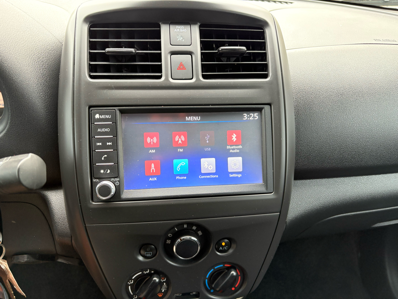 Nissan Versa 1.6 S Plus 2019