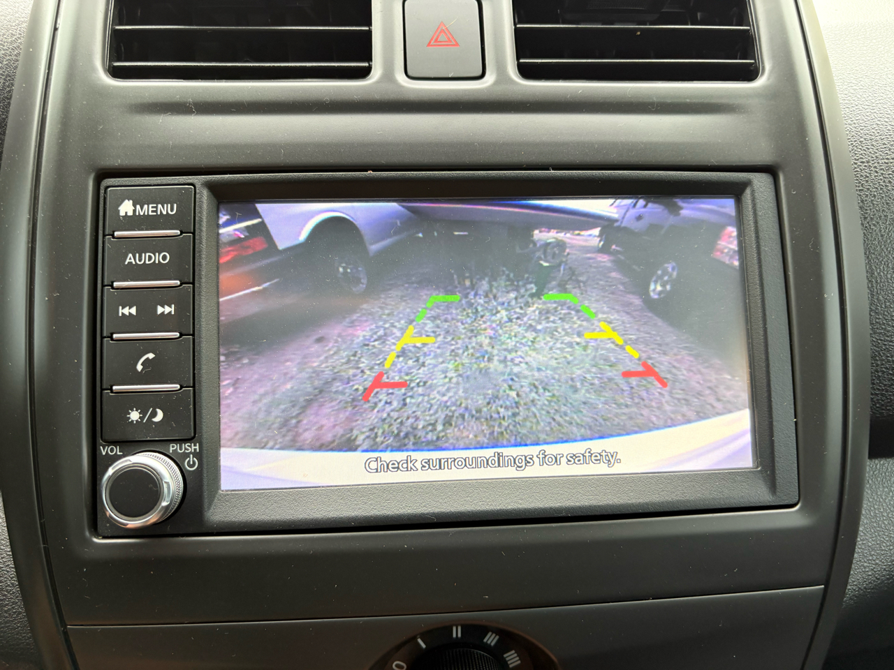 Nissan Versa 1.6 S Plus 2019