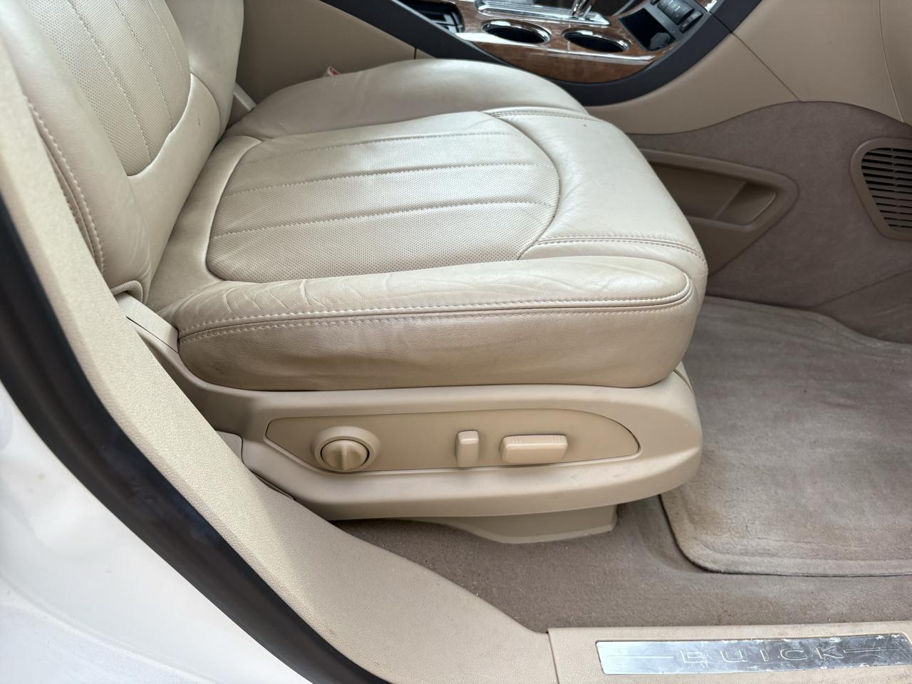 Buick Enclave Leather FWD 2012