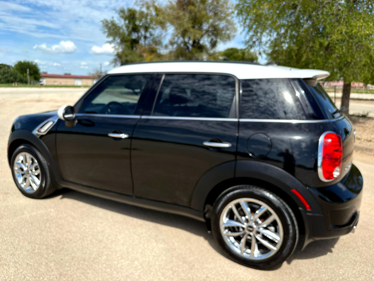 2014 Mini Countryman S photo 3