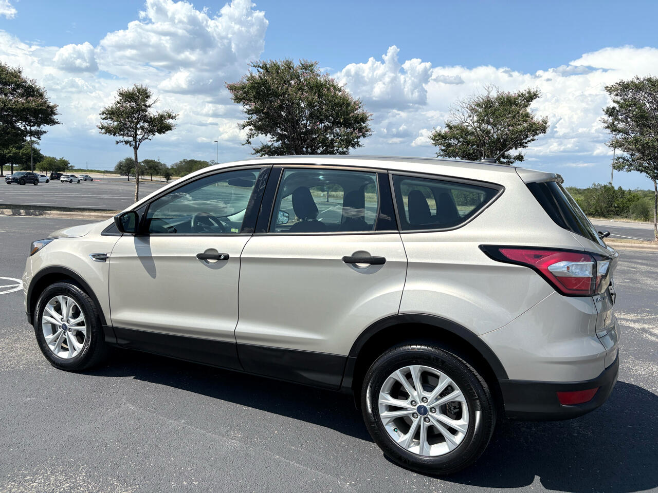 2018 Ford Escape S photo 3