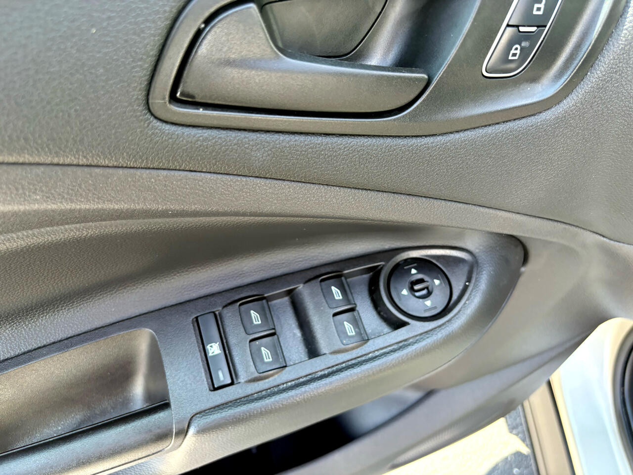 Ford Escape S FWD 2018 Ford Escape S FWD 2018