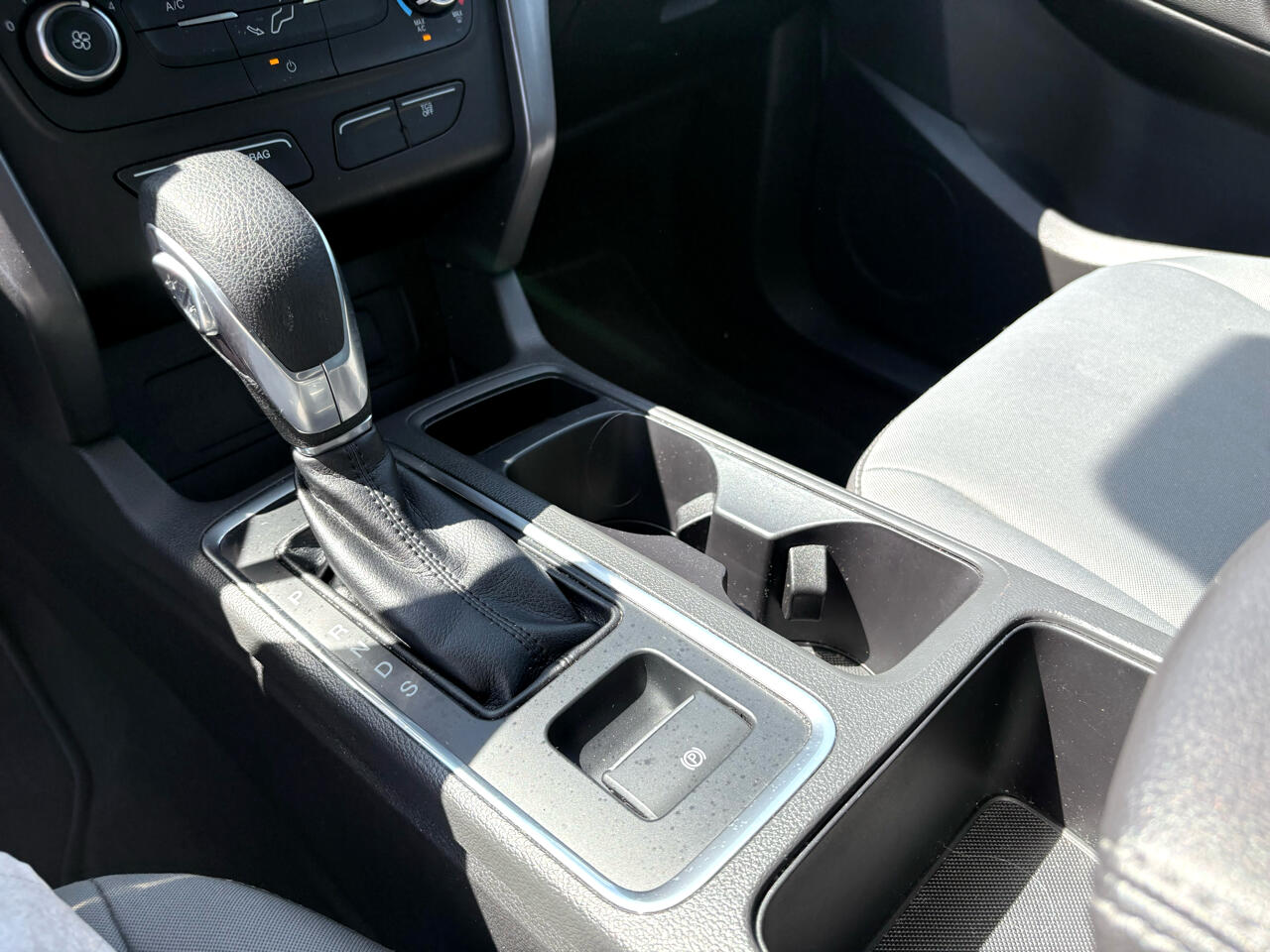 Ford Escape S FWD 2018 Ford Escape S FWD 2018