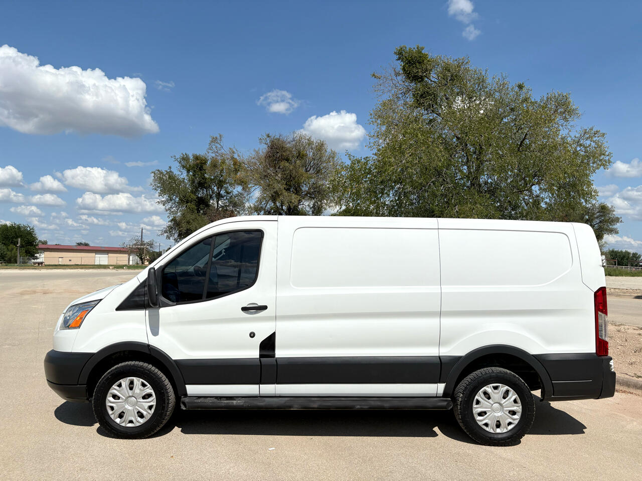 2015 Ford Transit Van photo 2