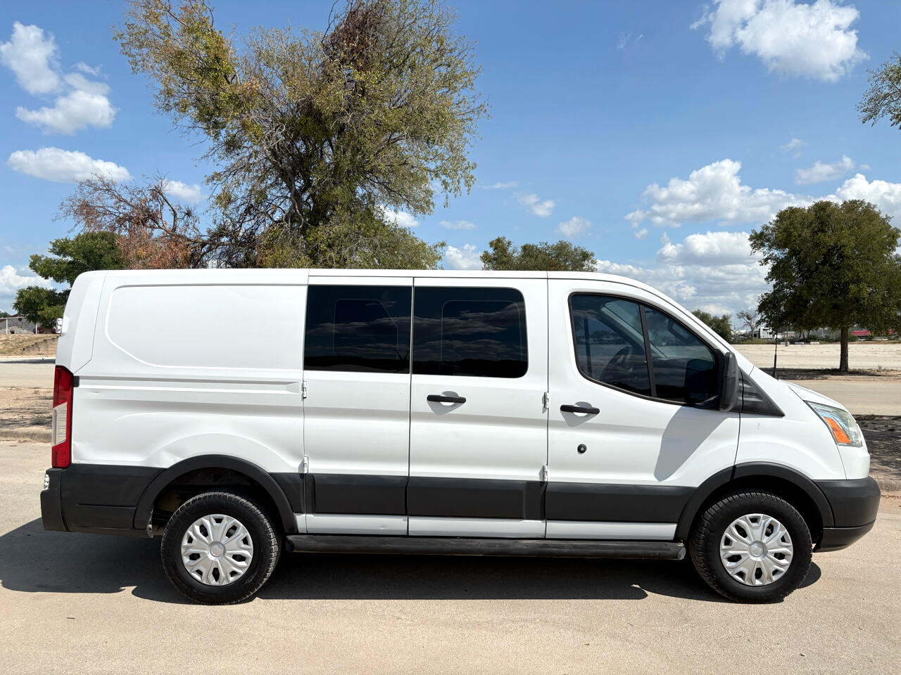 2015 Ford Transit Van photo 24