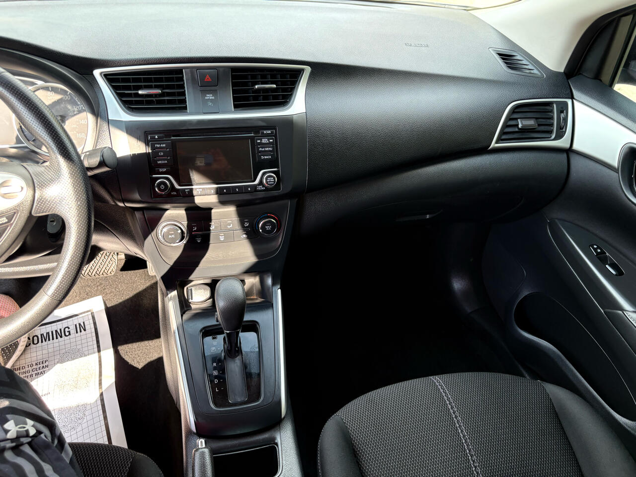 2018 Nissan Sentra S photo 19