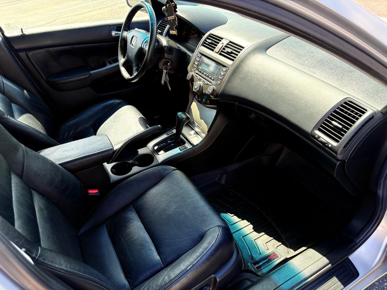 2004 Honda Accord EX photo 3