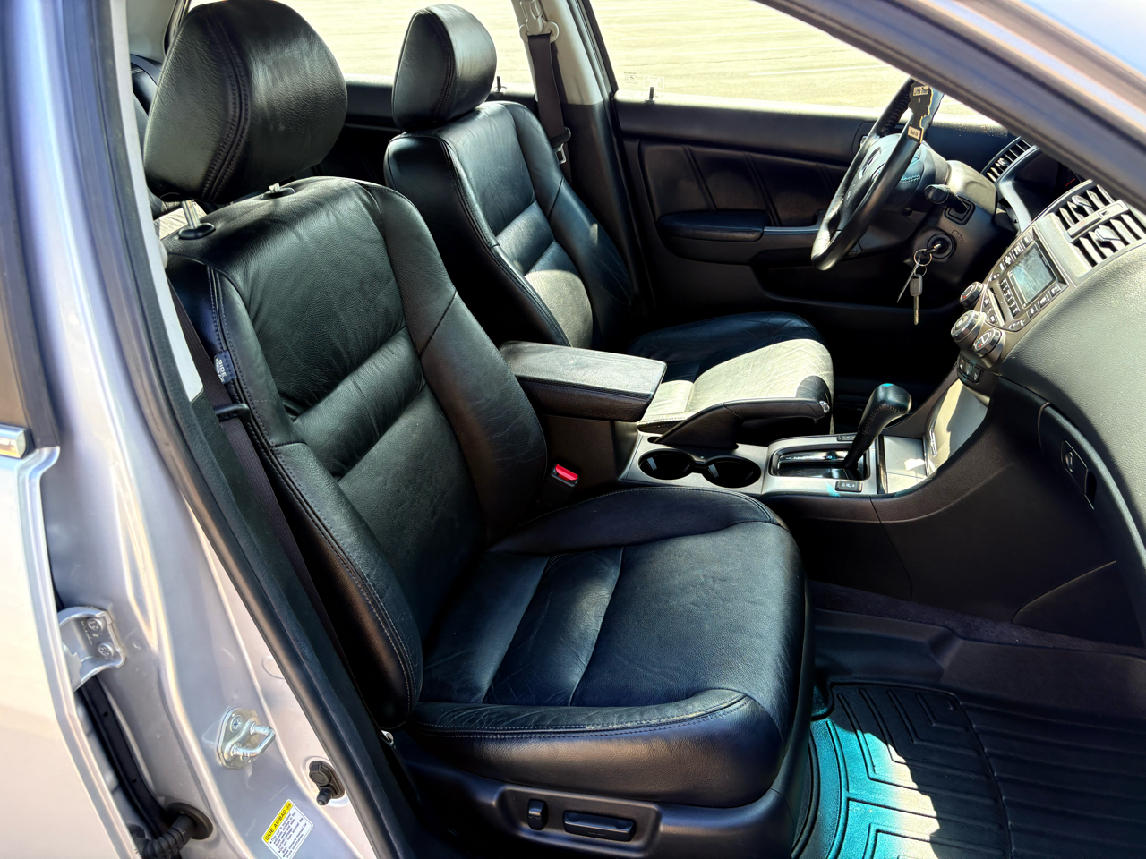 2004 Honda Accord EX photo 4
