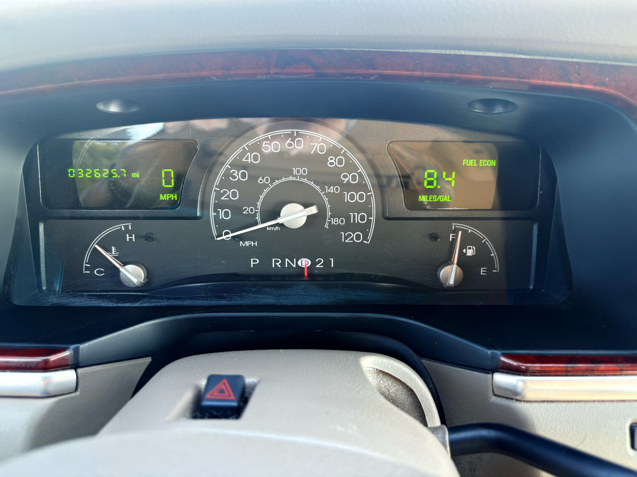 Lincoln Town Car Signature 2003 Lincoln Town Car Signature 2003