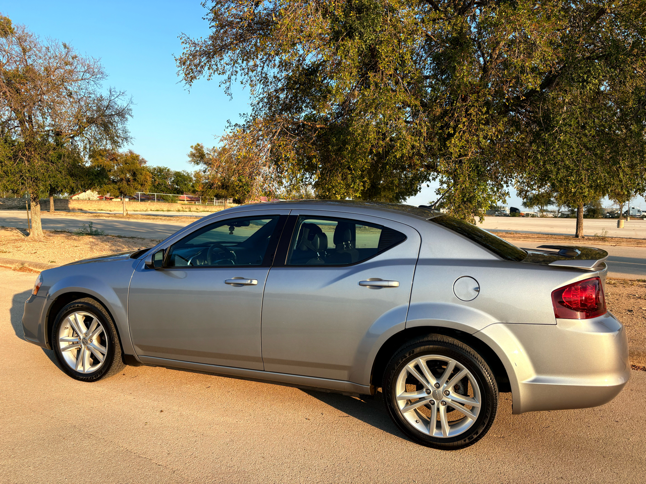 Dodge Avenger SXT 2013 Dodge Avenger SXT 2013