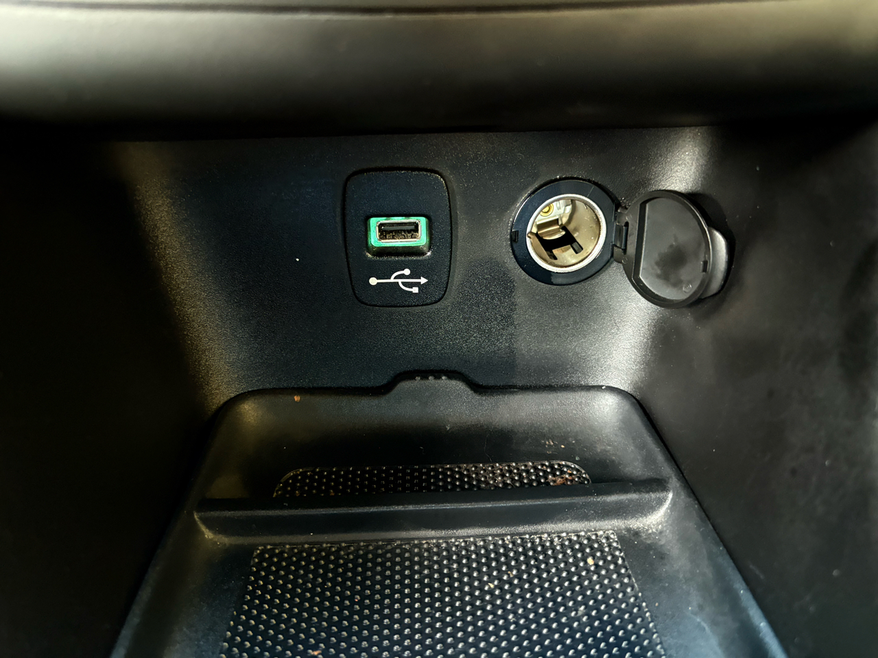 Dodge Avenger SXT 2013 Dodge Avenger SXT 2013