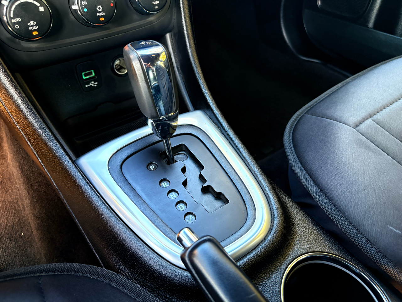 Dodge Avenger SXT 2013 Dodge Avenger SXT 2013