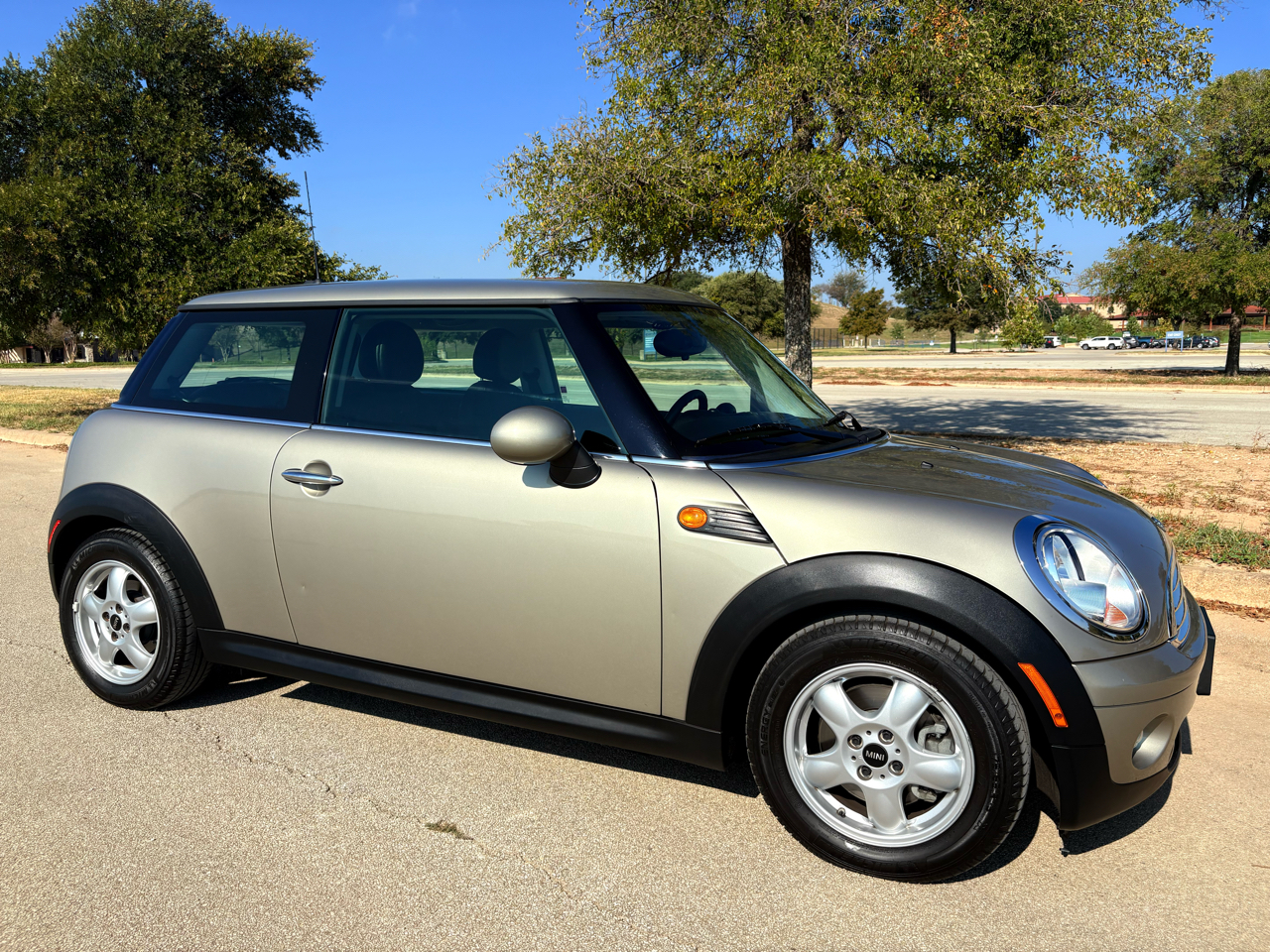 MINI Cooper Base 2009 MINI Cooper Base 2009