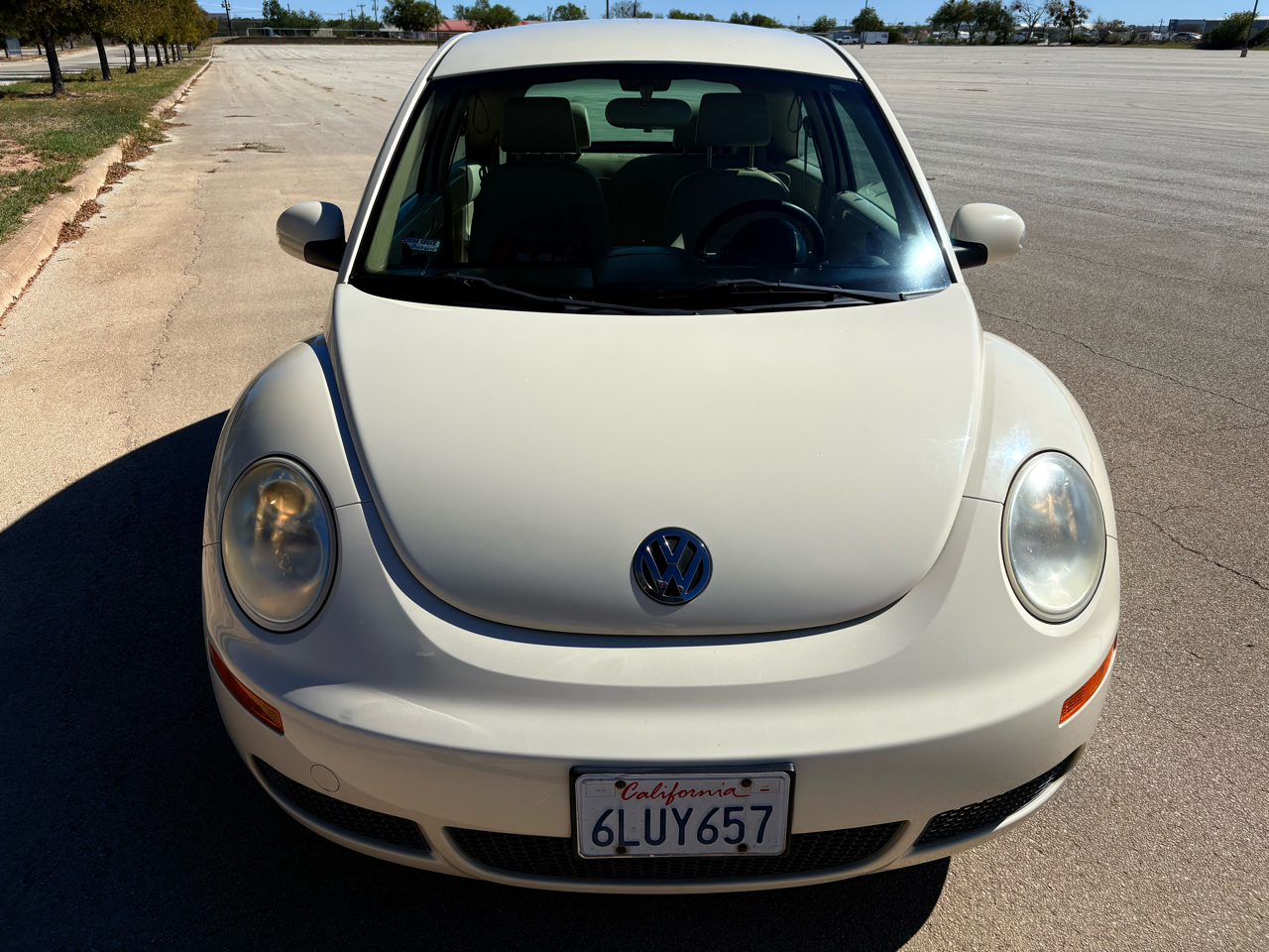 Volkswagen New Beetle 2.5L PZEV 2010 Volkswagen New Beetle 2.5L PZEV 2010