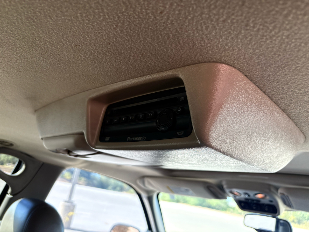 Chevrolet Tahoe 2WD 2004 Chevrolet Tahoe 2WD 2004