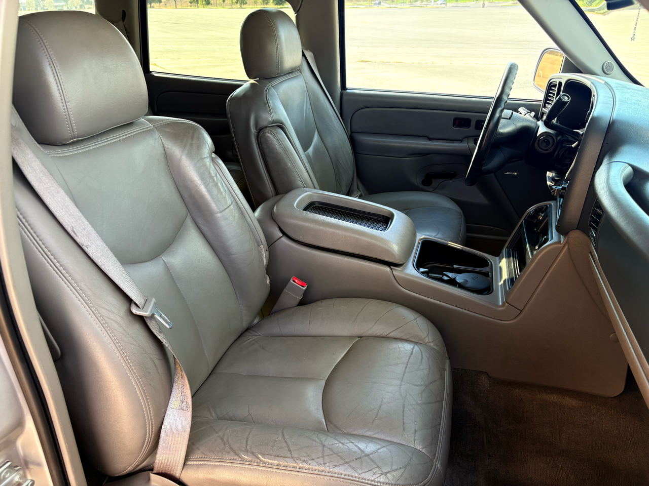 Chevrolet Tahoe 2WD 2004 Chevrolet Tahoe 2WD 2004