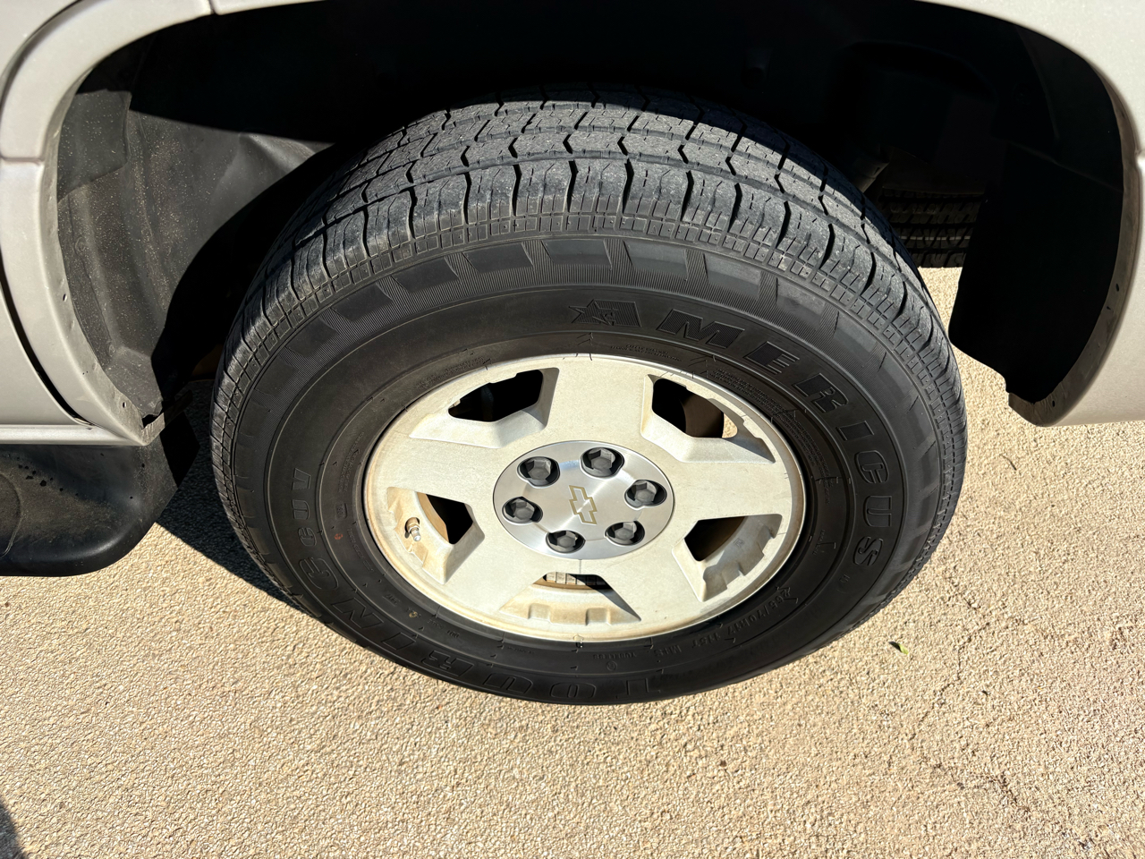 Chevrolet Tahoe 2WD 2004 Chevrolet Tahoe 2WD 2004