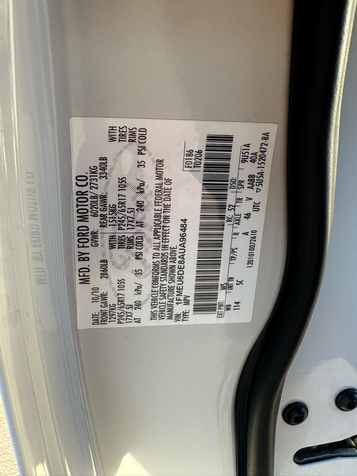 Ford Explorer XLT 4.0L 2WD 2010