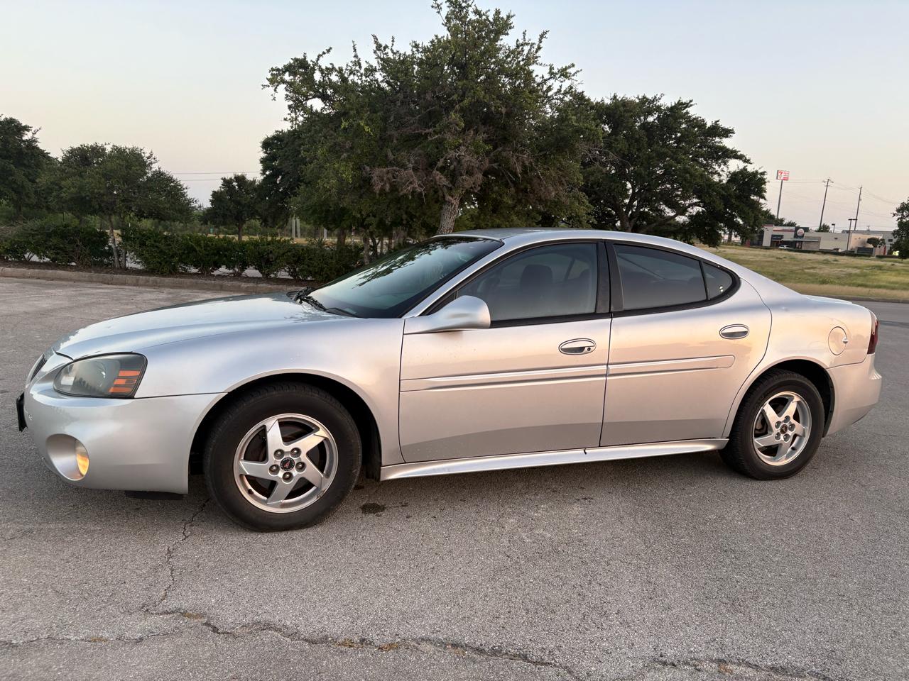 Pontiac Grand Prix GT2 2004