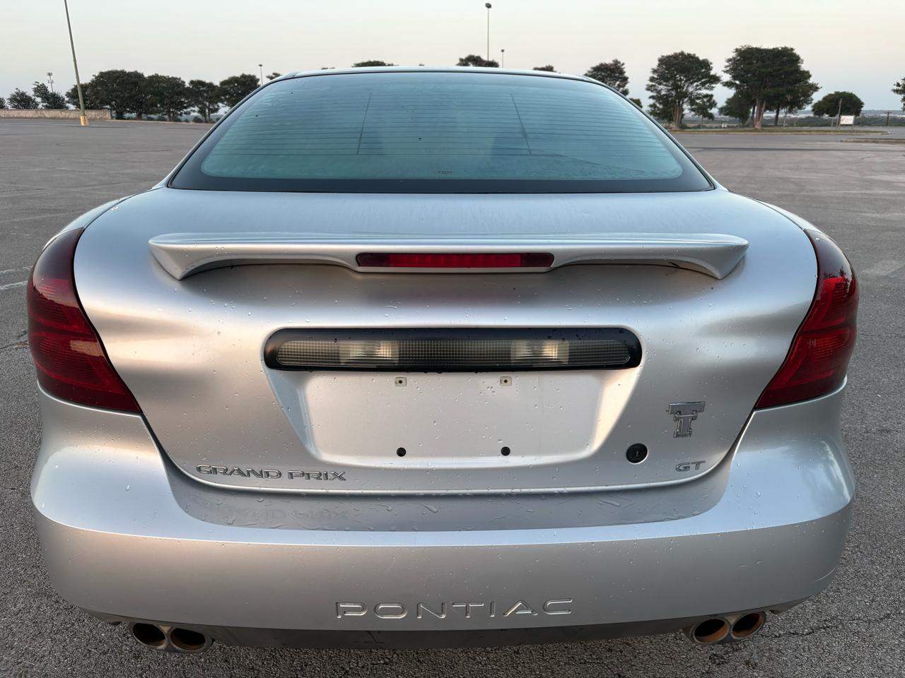 Pontiac Grand Prix GT2 2004