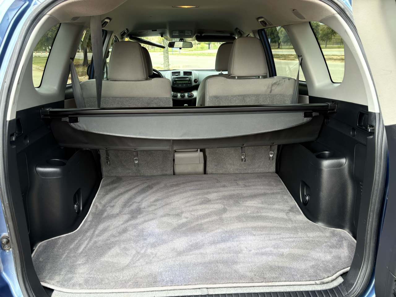 2012 Toyota RAV4 Base photo 3