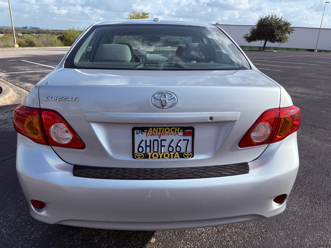 2009 Toyota Corolla photo 2