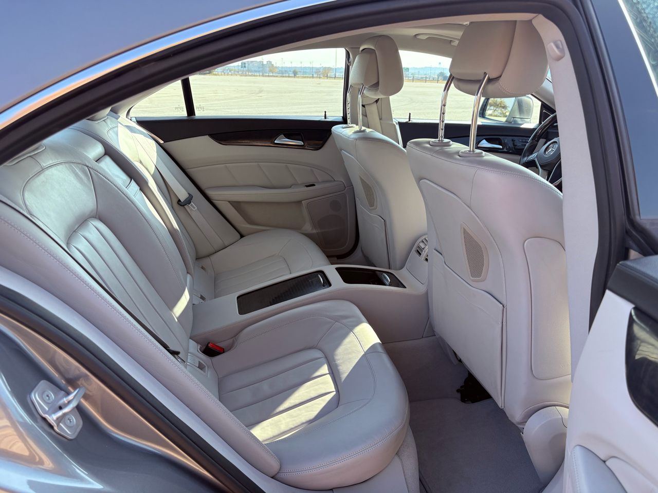 Mercedes-Benz CLS-Class CLS550 2012