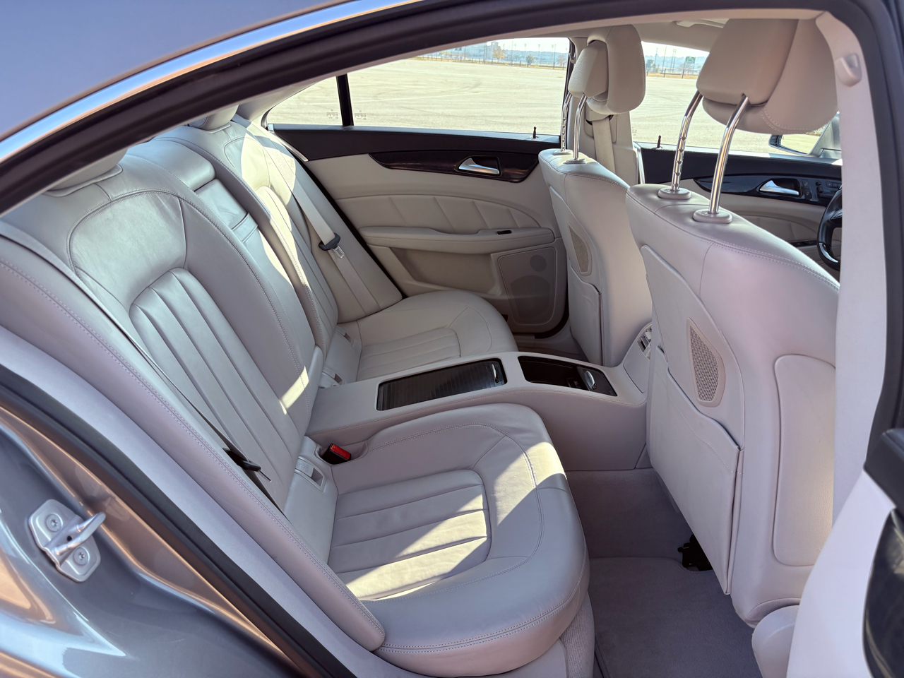 Mercedes-Benz CLS-Class CLS550 2012