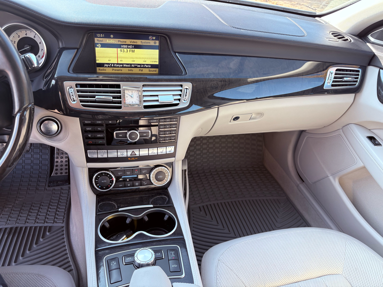 Mercedes-Benz CLS-Class CLS550 2012