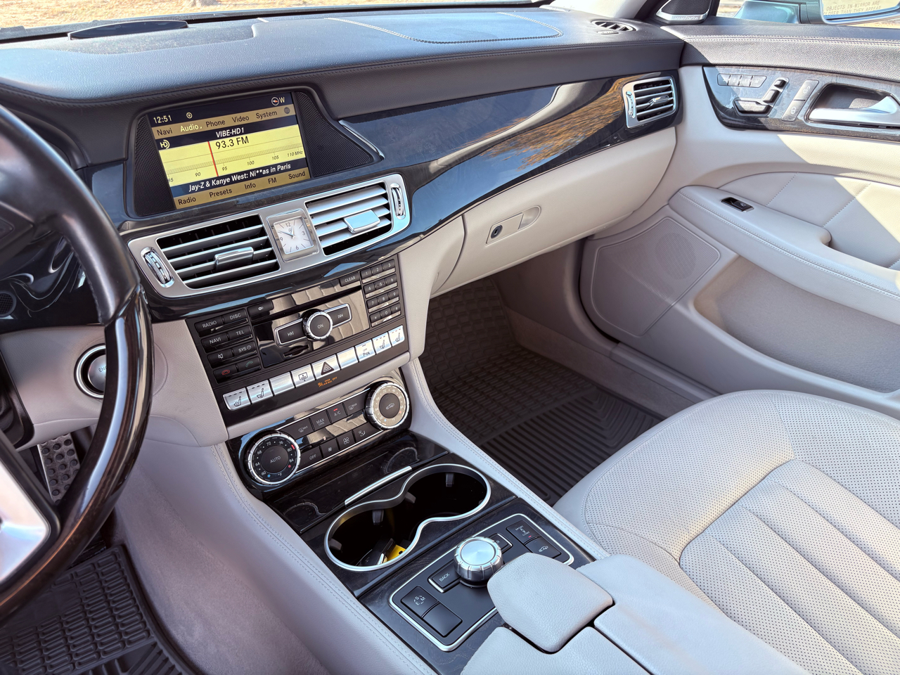 Mercedes-Benz CLS-Class CLS550 2012