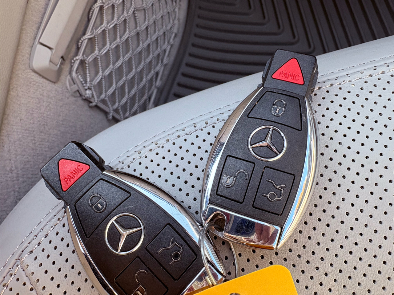 Mercedes-Benz CLS-Class CLS550 2012