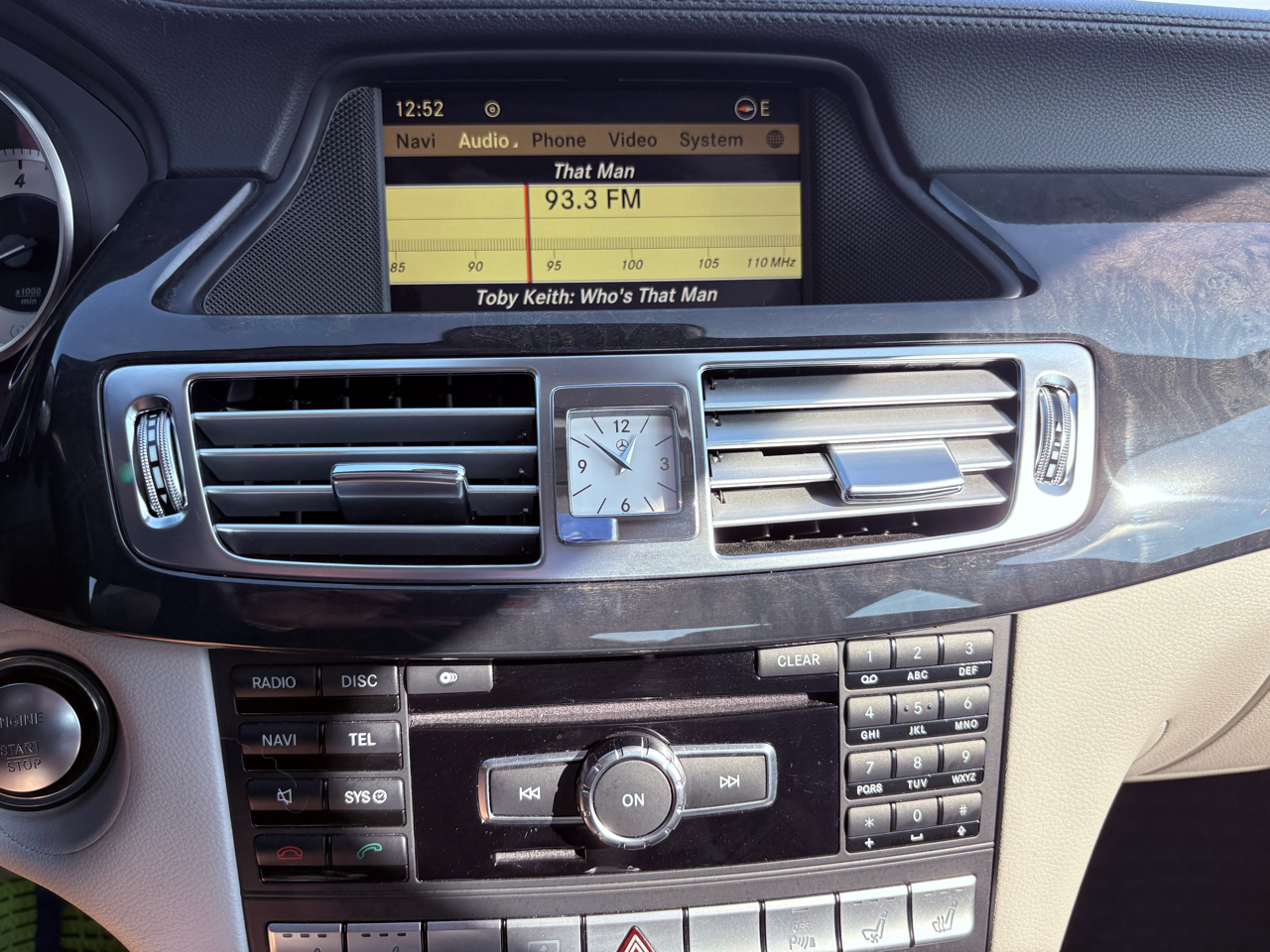 Mercedes-Benz CLS-Class CLS550 2012