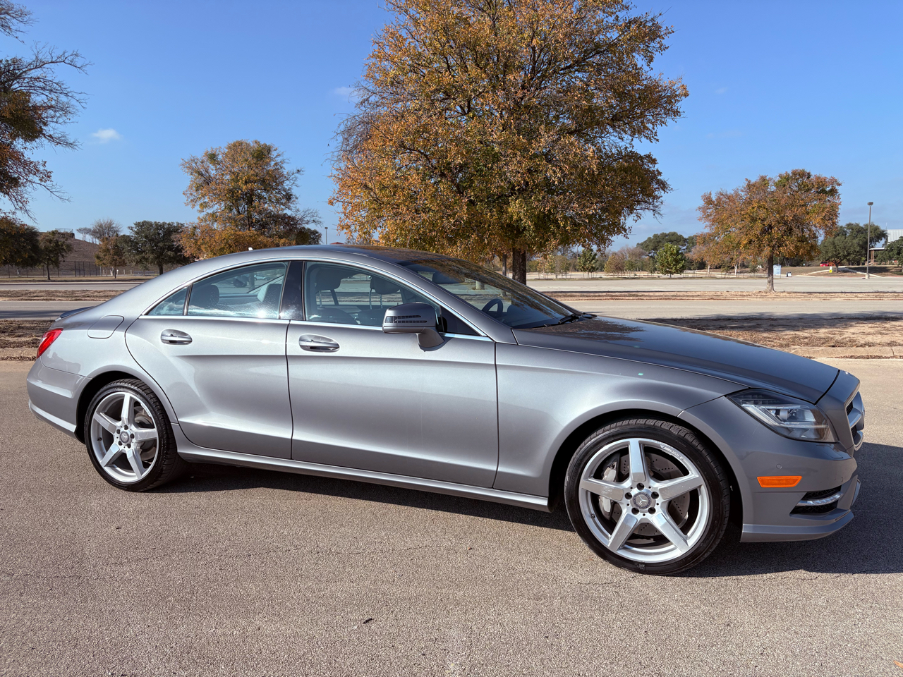Mercedes-Benz CLS-Class CLS550 2012