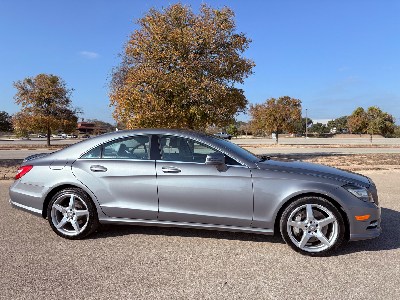 Mercedes-Benz CLS-Class CLS550 2012