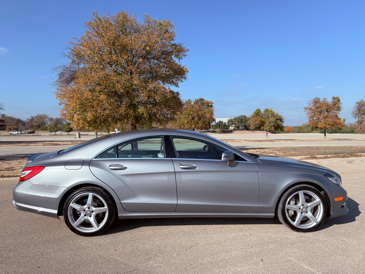 Mercedes-Benz CLS-Class CLS550 2012