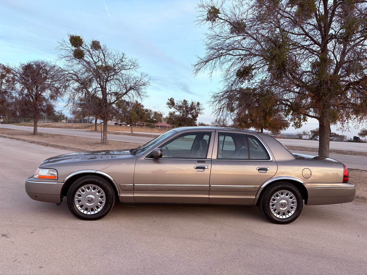 Mercury Grand Marquis GS 2003