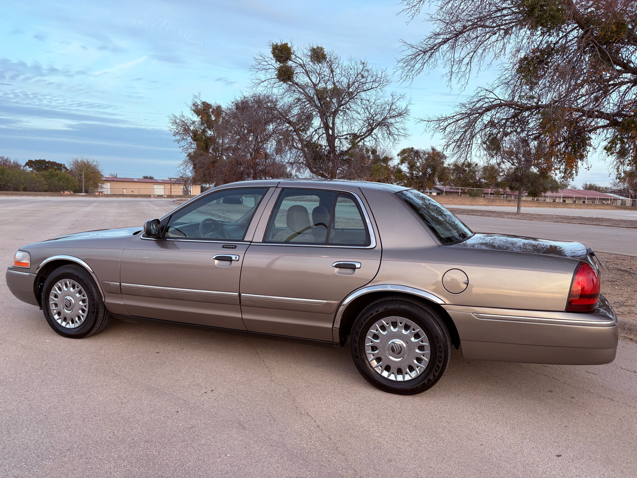 Mercury Grand Marquis GS 2003