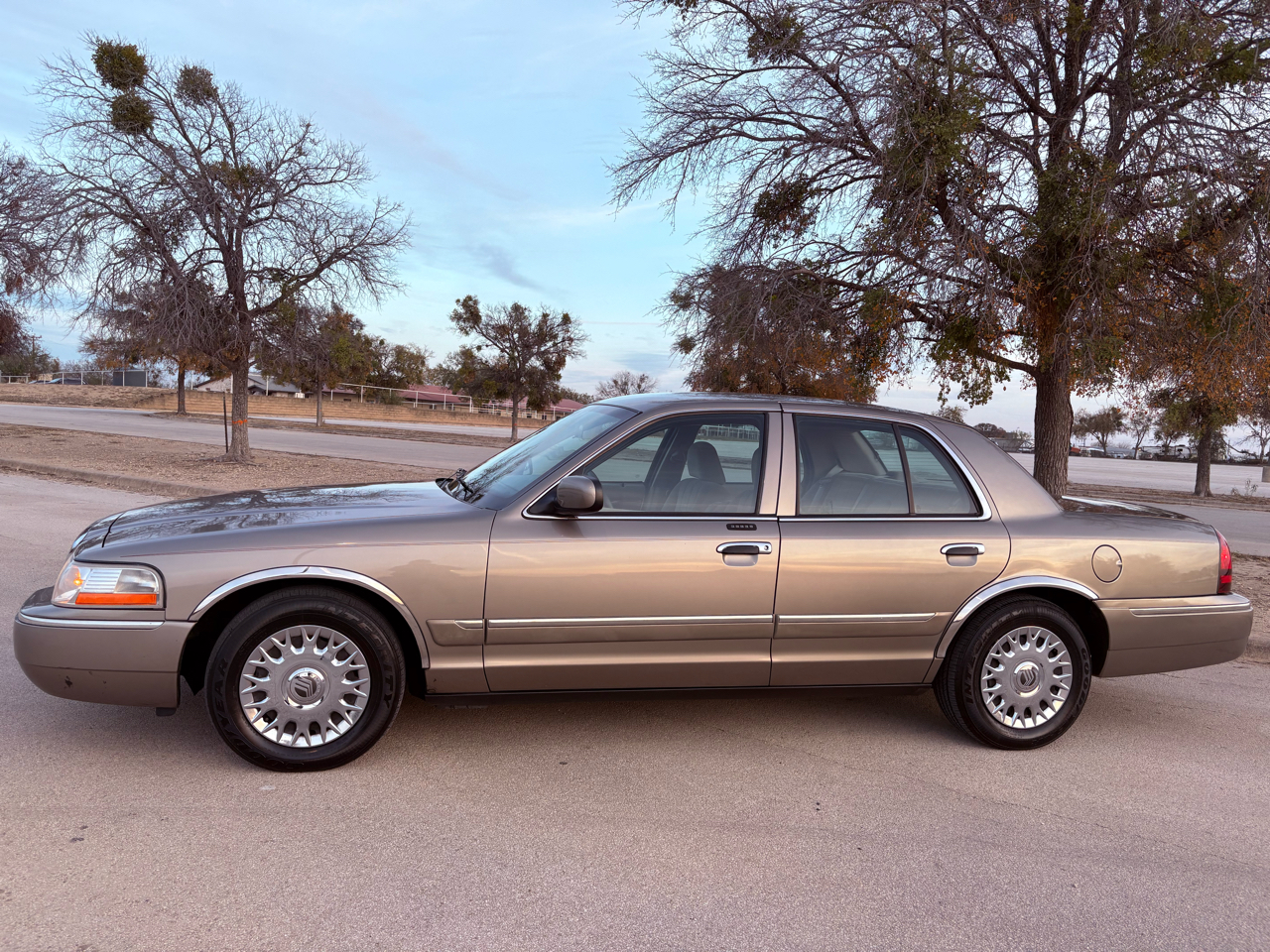 Mercury Grand Marquis GS 2003