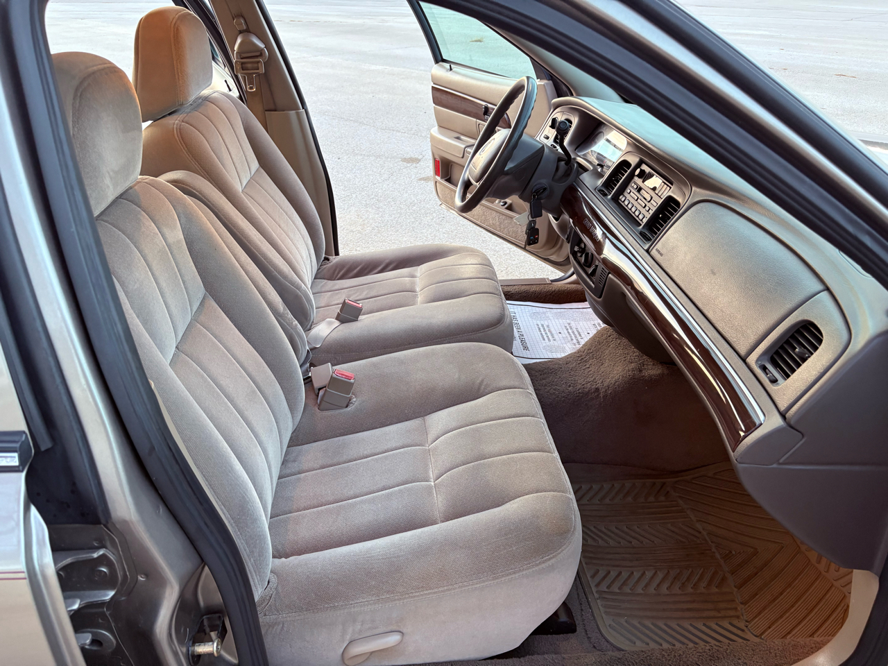 Mercury Grand Marquis GS 2003