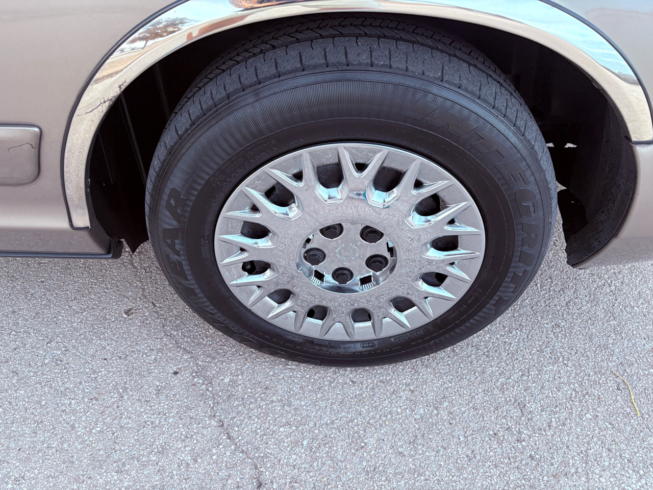 Mercury Grand Marquis GS 2003