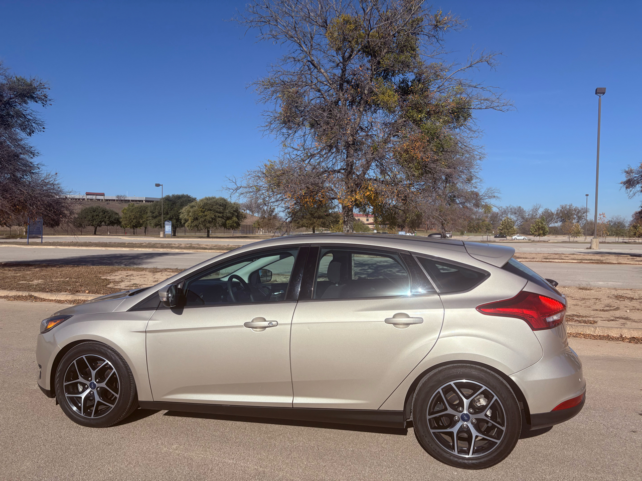 Ford Focus SEL Hatch 2018
