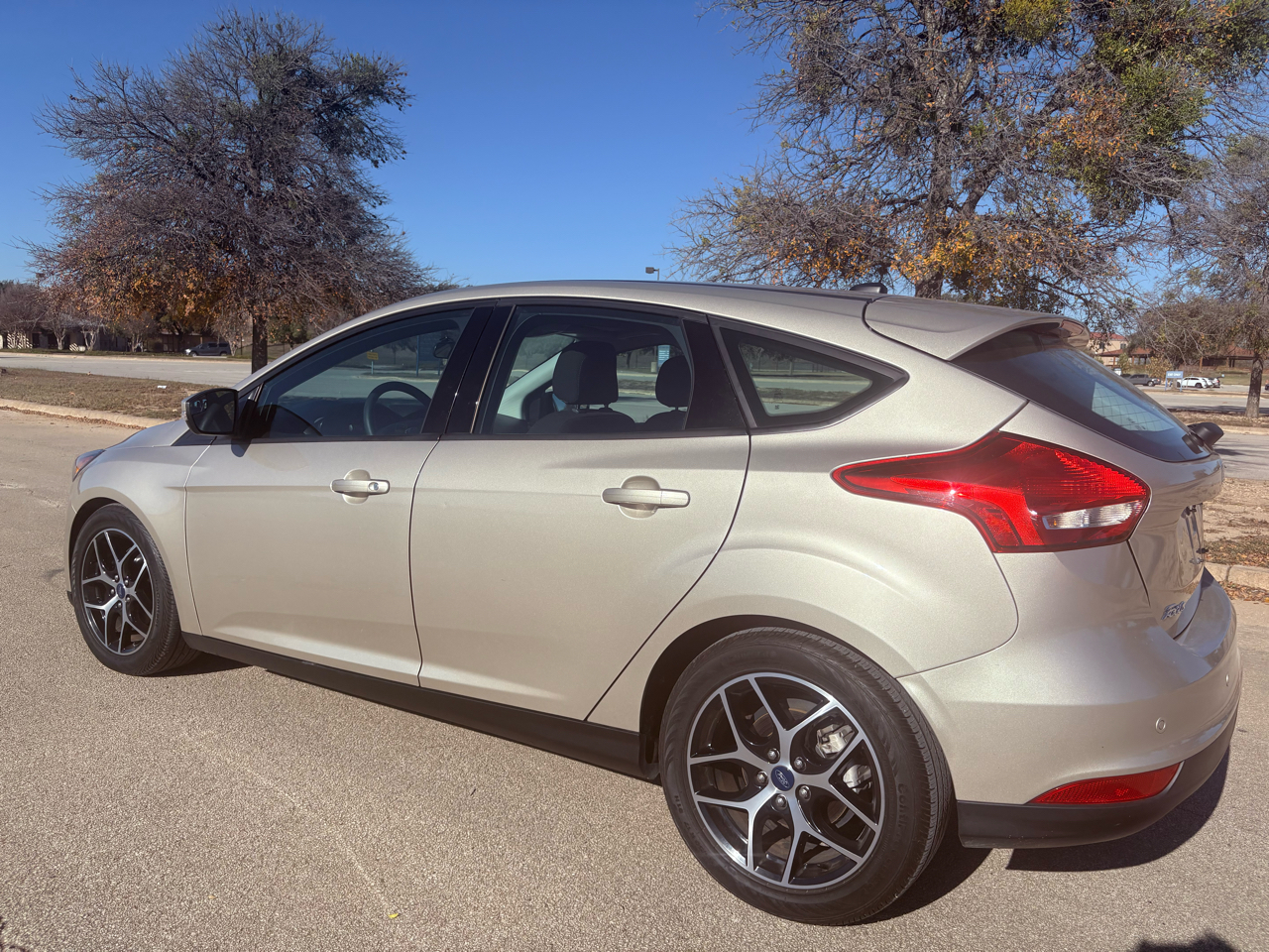 Ford Focus SEL Hatch 2018