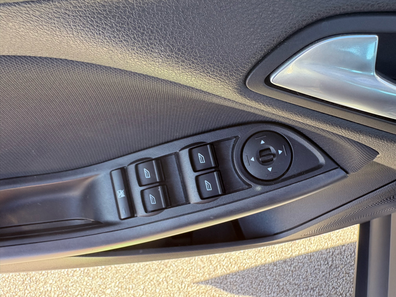 Ford Focus SEL Hatch 2018