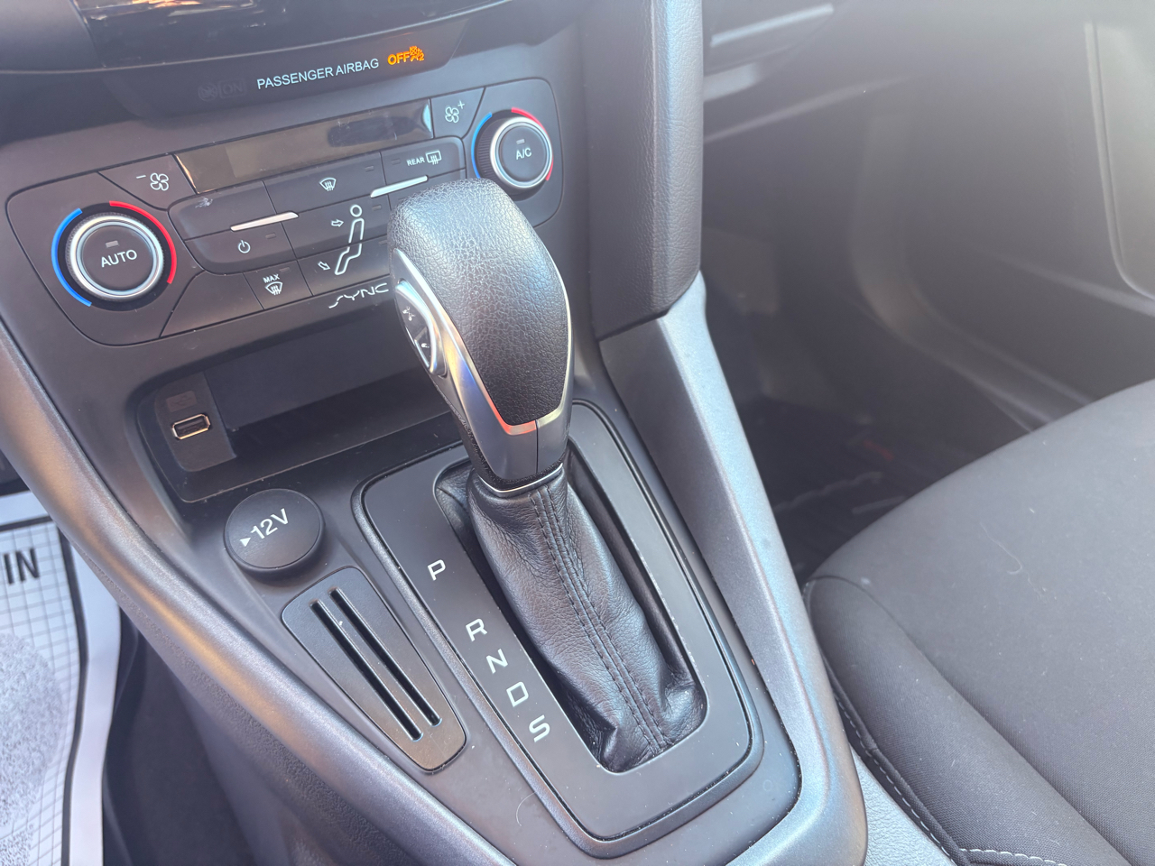 Ford Focus SEL Hatch 2018