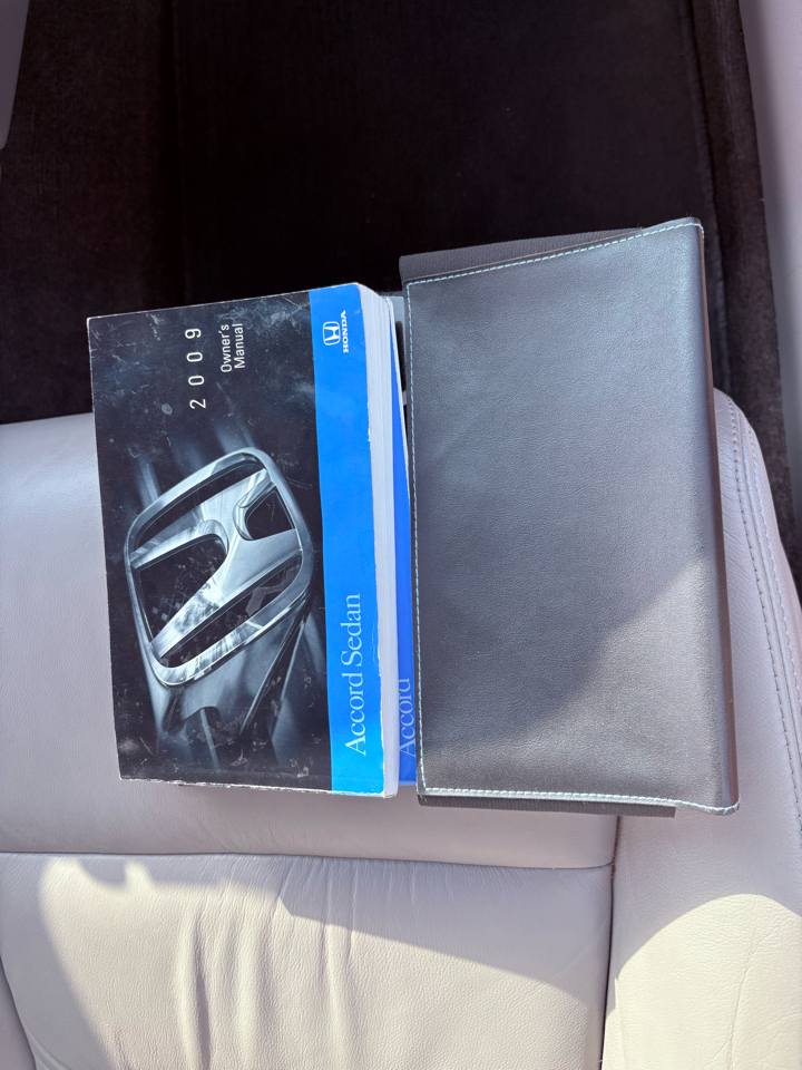 Honda Accord Sdn  2009