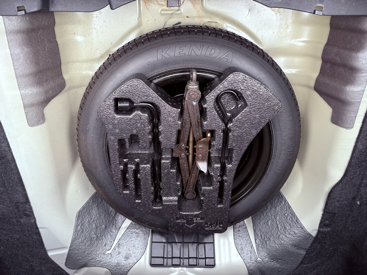 Honda Civic Sdn 4dr Auto LX 2012