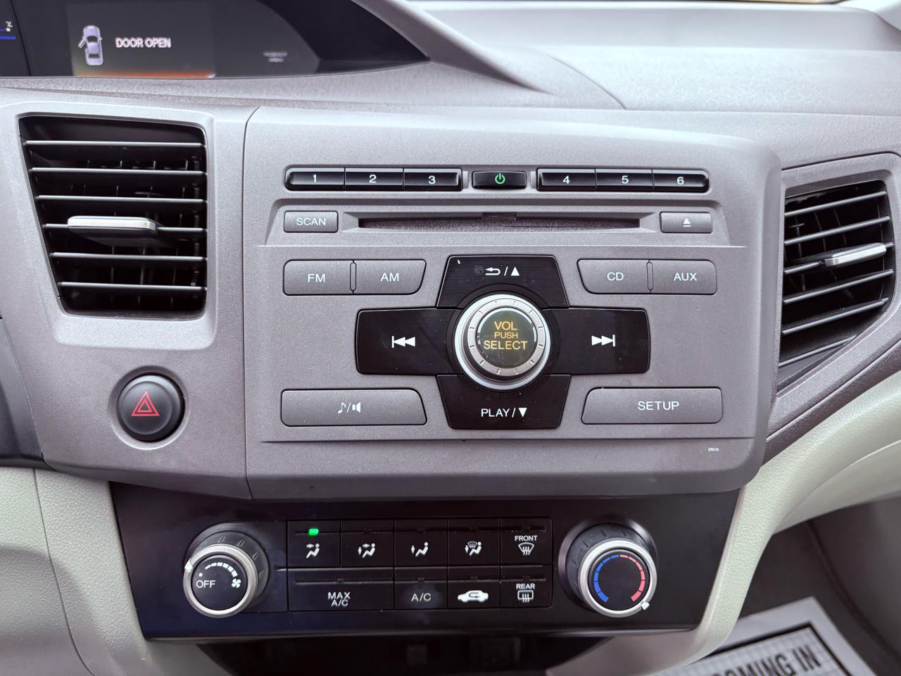 Honda Civic Sdn 4dr Auto LX 2012