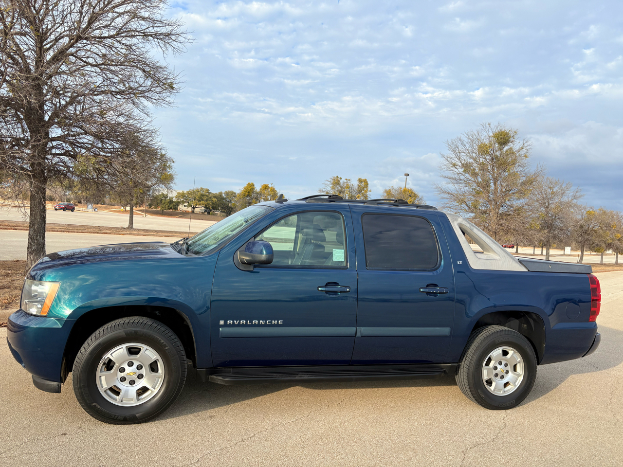 Chevrolet Avalanche 2WD Crew Cab 130" LT w/3LT 2007